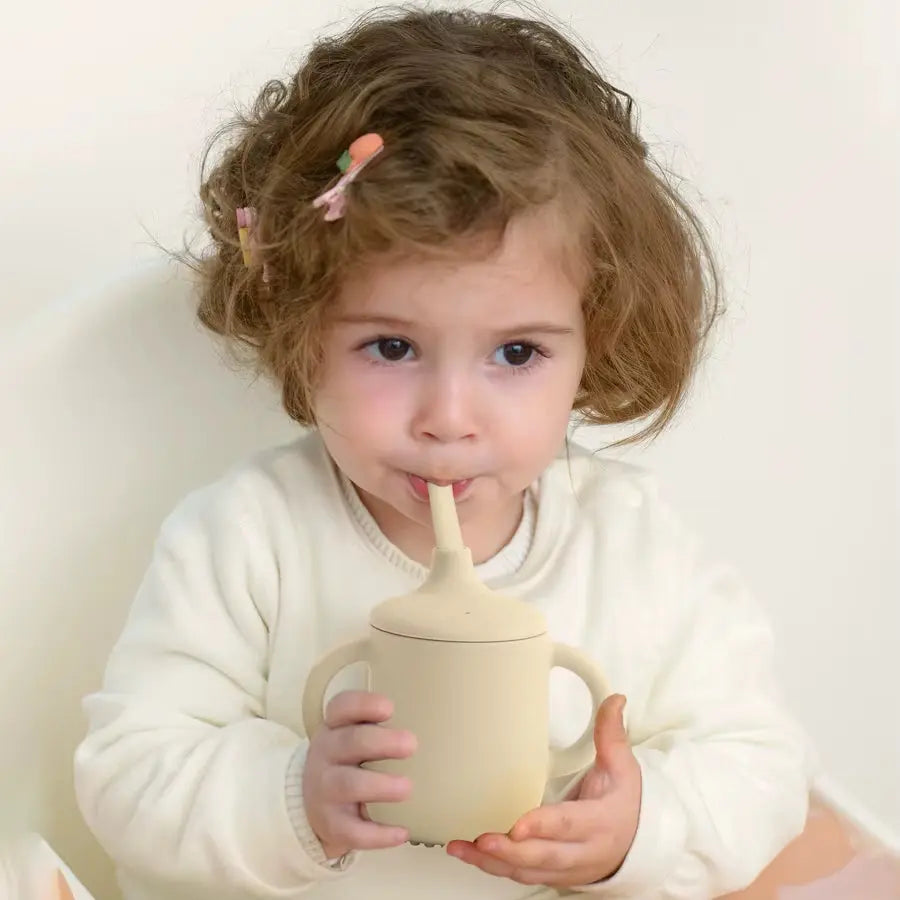 Introducing the Baby Silicone Straw Cup - The Perfect Portable Drinking Companion for Your Little One!